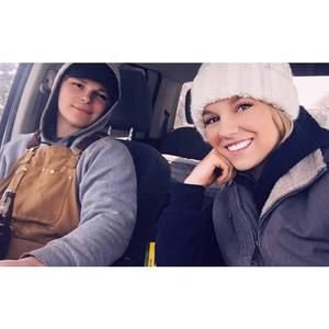 Meet your Posher, Meagan